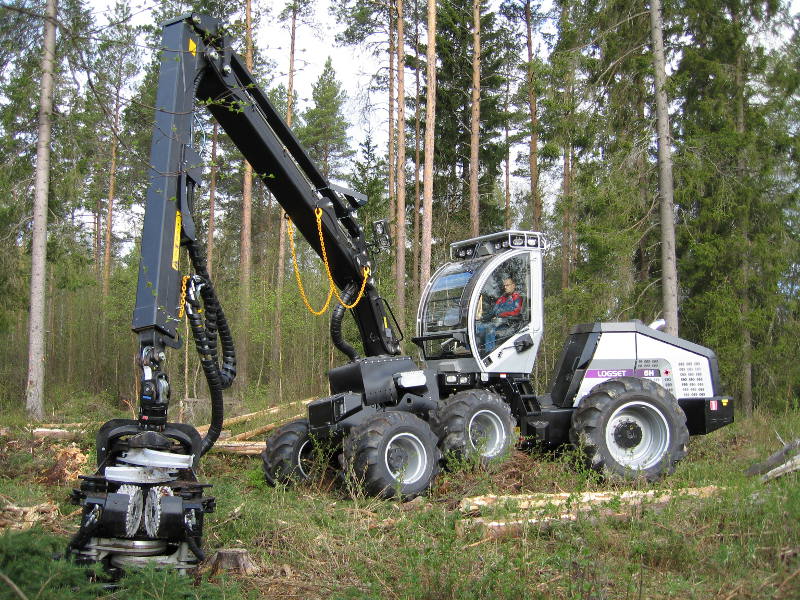 files/magicflora/images/Logset Harvester 6H_4.jpg